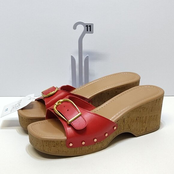 Time & Tru Buckle Cork Platform Sandals Studded Accent Memory Foam Size 11 NWT - Picture 1 of 9